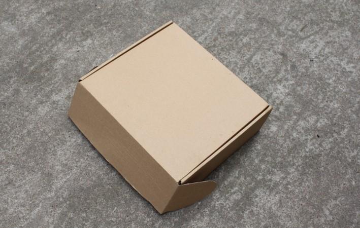 三层瓦楞包装淘宝快递空白飞机盒子定做/订做武义纸箱纸盒包装厂图片